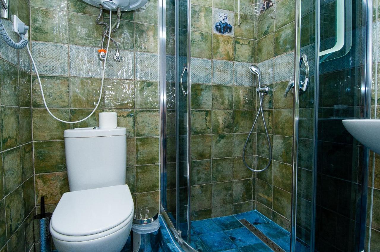Apartments On Chaykovskogo 16 オデッサ エクステリア 写真