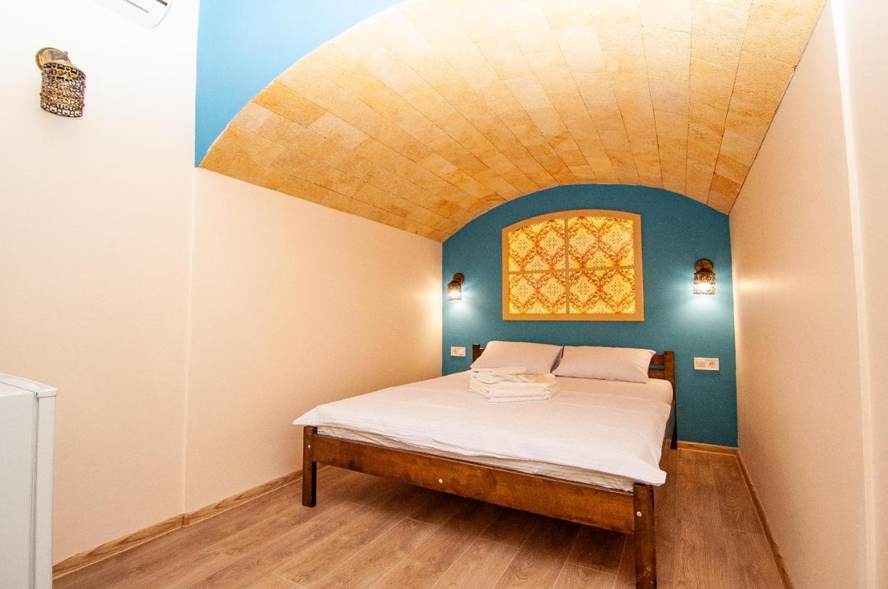 Apartments On Chaykovskogo 16 オデッサ エクステリア 写真